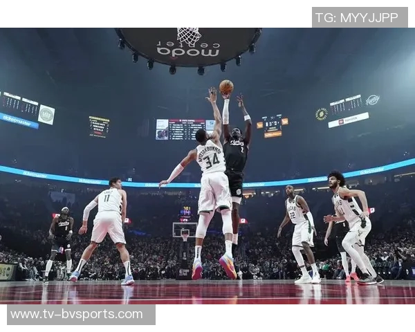 外界普遍猜测字母哥或将离开雄鹿队的未来动向 外界普遍猜测字母哥或将离开雄鹿队的未来动向