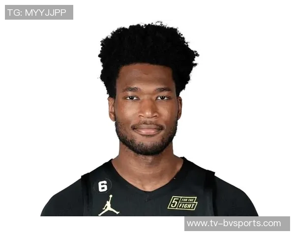 老里回应字母哥交易流言称未曾进行任何对话保持冷静态度 老里回应字母哥交易流言称未曾进行任何对话保持冷静态度