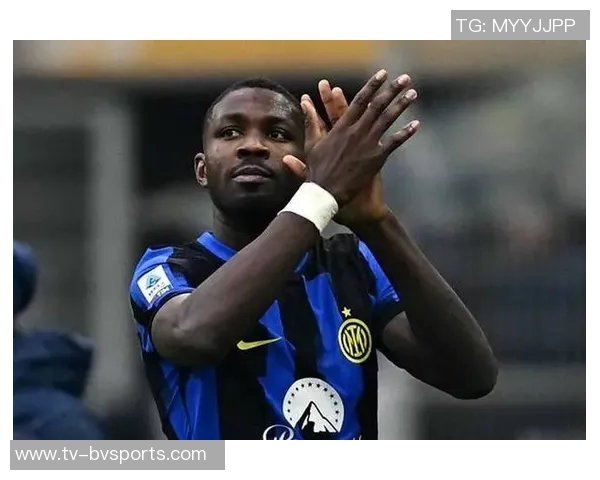 图拉姆在社交媒体上发声呼唤队友归队:我真的太无聊了希望你们快点回来 图拉姆在社交媒体上发声呼唤队友归队:我真的太无聊了希望你们快点回来