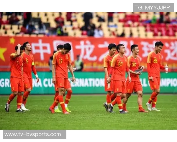 谷口彰悟分析上半场失误中场休息鼓励队友积极进攻压制巴西 谷口彰悟分析上半场失误中场休息鼓励队友积极进攻压制巴西