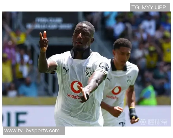 药厂与多特首发对决希克与吉拉西斗法蒂尔曼与布兰特同场竞技 药厂与多特首发对决希克与吉拉西斗法蒂尔曼与布兰特同场竞技